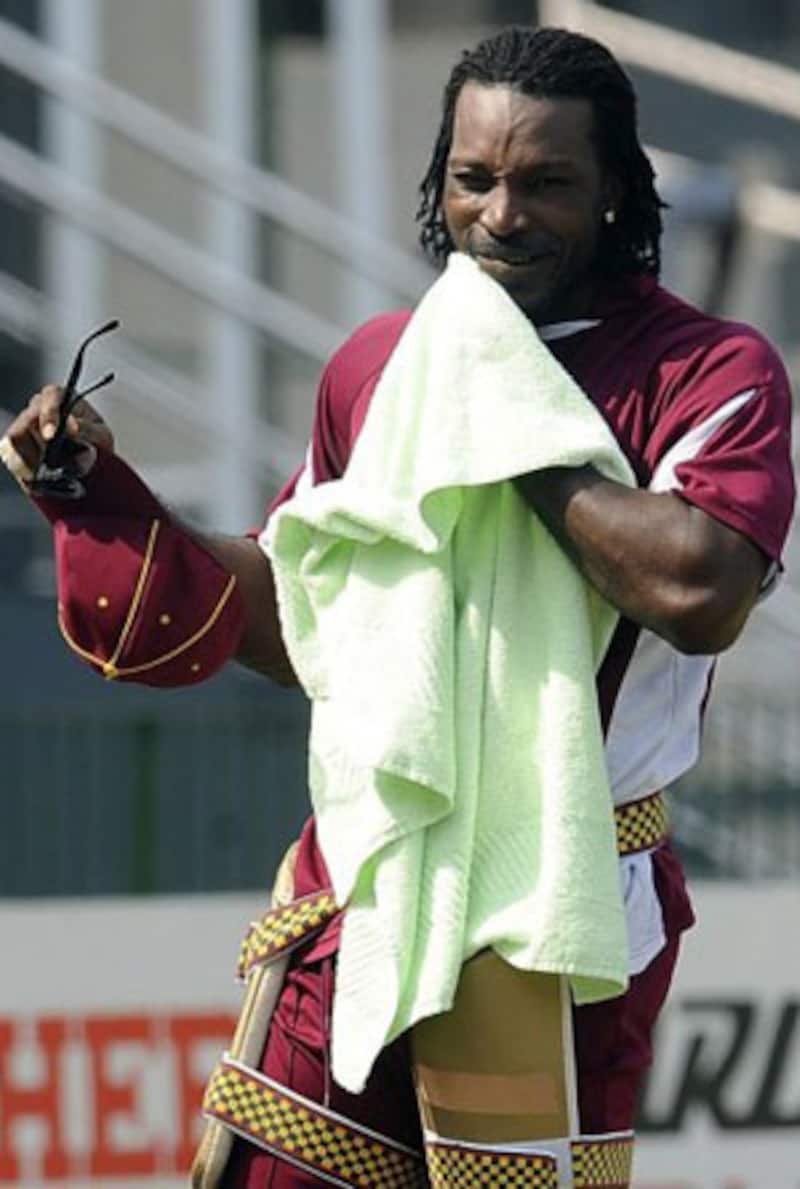 Chris Gayle eyes double century in ODIs 