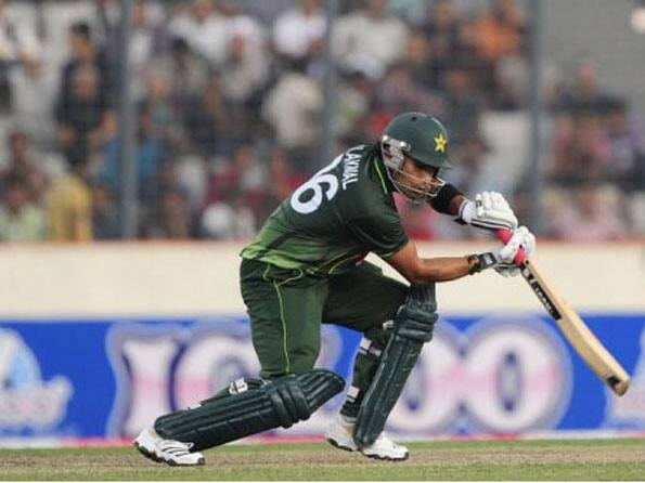 Politicians laud Pakistan's victory