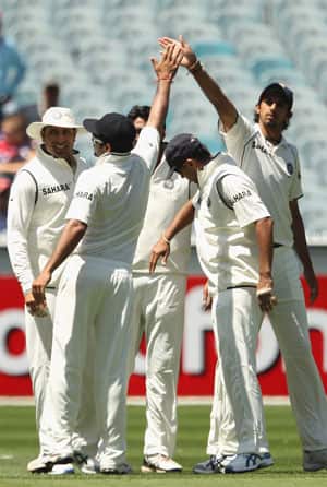 Live Cricket Score India vs Australia first Test at Melbourne: Australia post 333