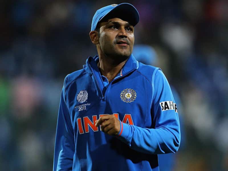 Virender Sehwag unveils ICC World T20 Trophy