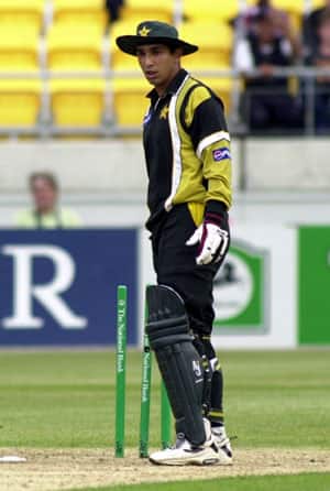Pakistan all-rounder Azhar Mahmood to go under the hammer in IPL 5 auction 