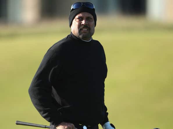 MS Dhoni's decisions are biased, opines Kapil Dev MS Dhoni's decisions are biased, opines Kapil Dev