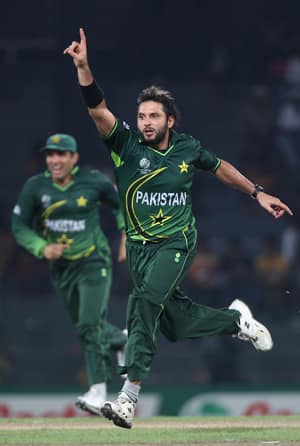 Afridi quells Canada's challenge with another five-for Afridi quells Canada's challenge with another five-for