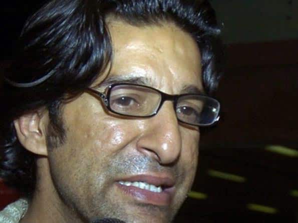 Axing will be a wake-up call for Harbhajan, says Akram Axing will be a wake-up call for Harbhajan, says Akram