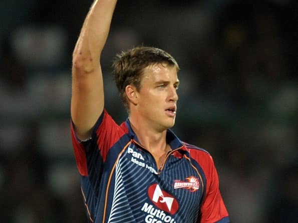 IPL 2012: Virender Sehwag's captaincy style suits Morne Morkel ...