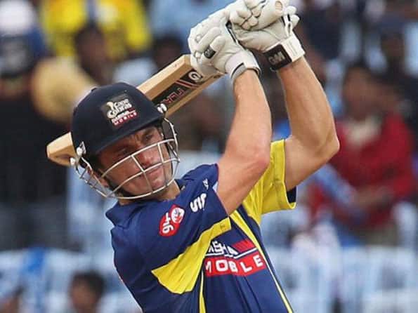 Dane Vilas century puts Cape Cobras in command Dane Vilas century puts Cape Cobras in command