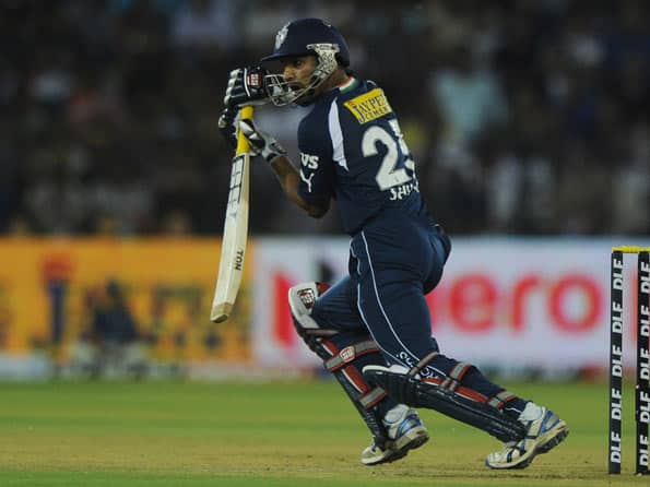 Clinical Kolkata Knight Riders restrict Deccan Chargers to paltry score