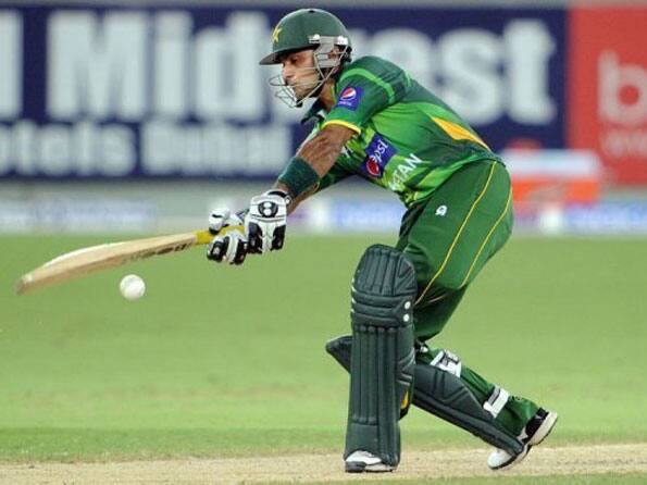 Mohammad Hafeez hopes Pakistan carry winning momentum in ICC World T20 Mohammad Hafeez hopes Pakistan carry winning momentum in ICC World T20