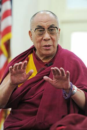 Dalai Lama to give IPL match a miss Dalai Lama to give IPL match a miss