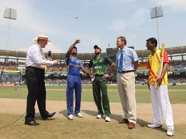 Pakistan win toss, elect to bat first against Sri Lanka Pakistan win toss, elect to bat first against Sri Lanka