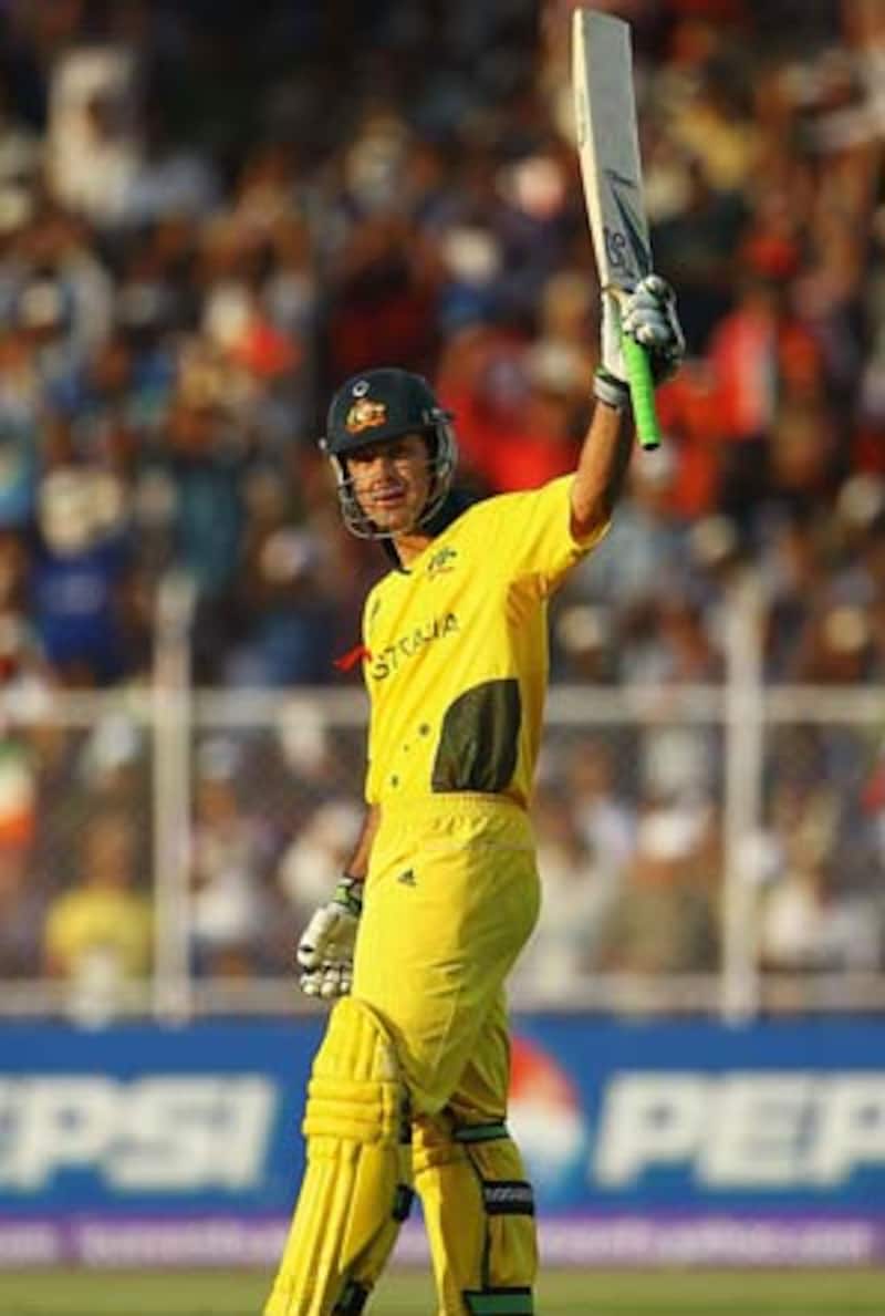 Ponting century takes Australia to a competitive score