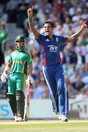 England win toss, opt to bowl against South Africa in fourth ODI at Lord's England win toss, opt to bowl against South Africa in fourth ODI at Lord's