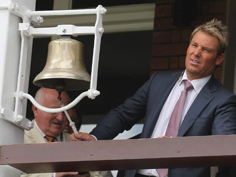Shane Warne tweets again; predicts Aussie win 