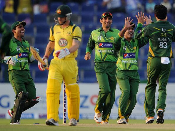 Live Cricket Score: Pakistan vs Australia - 3rd ODI match at Sharjah ...