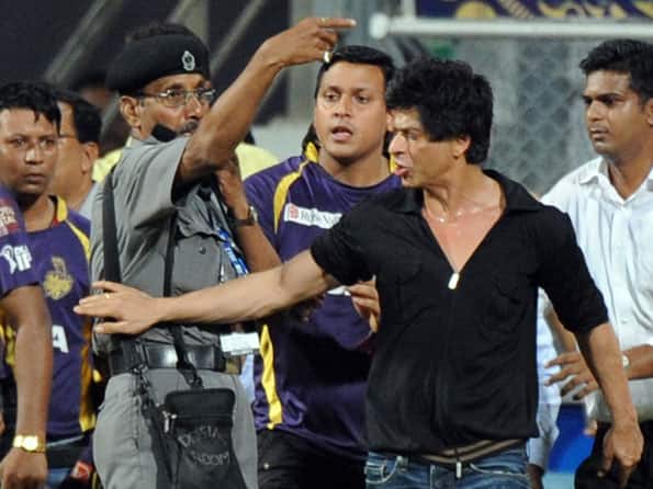Shahrukh Khan apologises once again for brawl at Wankhede Stadium Shahrukh Khan apologises once again for brawl at Wankhede Stadium