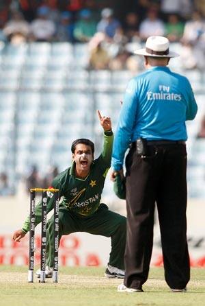 We have the strongest bowling attack in the world: Hafeez