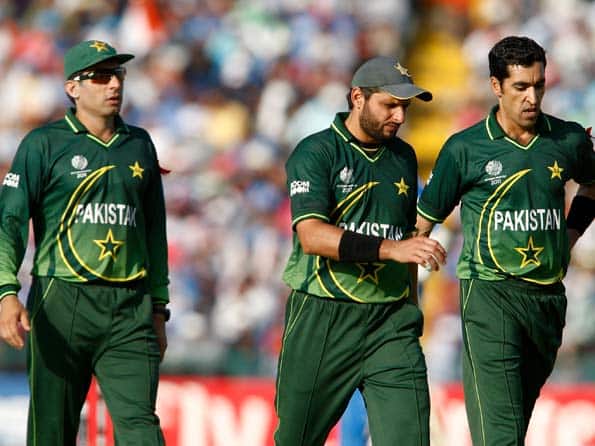 Snubbed by IPL, Pak cricketers to play in Sri Lanka Premier League