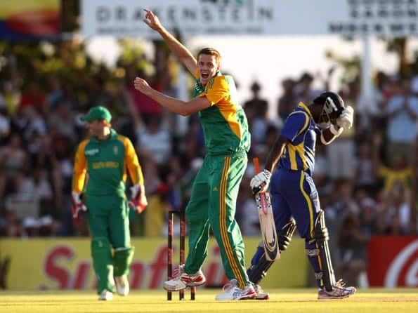 Sri Lanka govt. 'horrified' after heavy loss in first ODI against South Africa Sri Lanka govt. 'horrified' after heavy loss in first ODI against South Africa