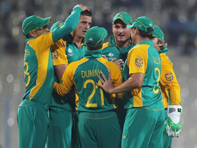 South Africa wallop Ireland to ease into quarterfinals