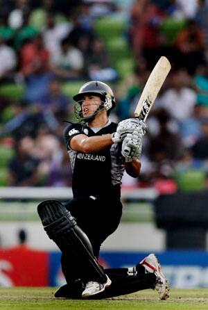 Williamson, Taylor propel New Zealand to 328 against Zimbabwe Williamson, Taylor propel New Zealand to 328 against Zimbabwe
