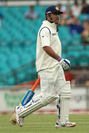Blame the batsmen, not MS Dhoni: Kris Srikkanth
