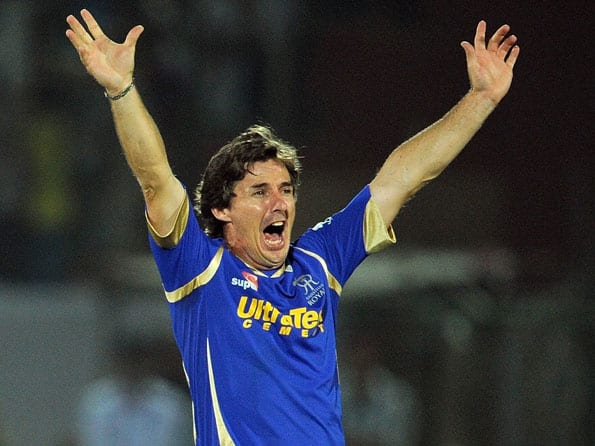 Hodge, Hogg & Owais look good, but Delhi favoured to beat Rajasthan