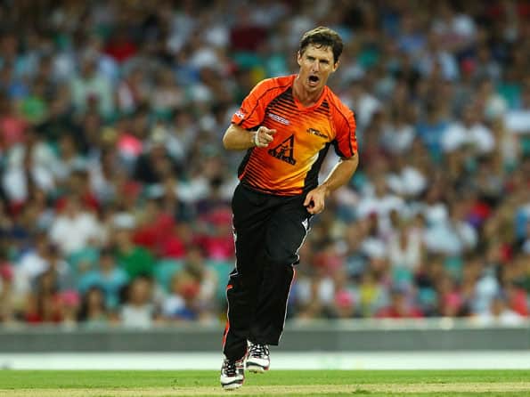 Brad Hogg optimistic of playing T20s against India