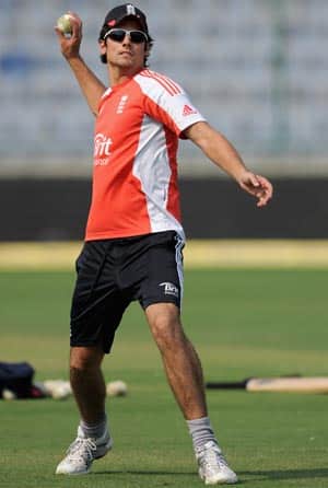 England's two heavy losses to India bothersome, says Alastair Cook England's two heavy losses to India bothersome, says Alastair Cook