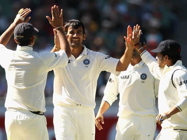 Bowlers bring India back as MCG Test hangs in balance