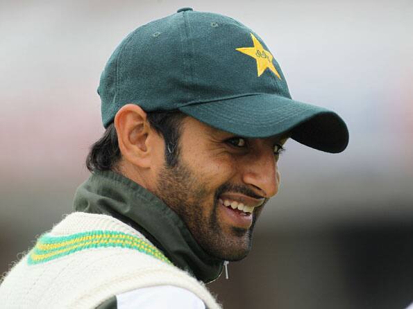 Shoaib Malik, Abdul Razzaq unlikely to play in limited-overs series against England Shoaib Malik, Abdul Razzaq unlikely to play in limited-overs series against England