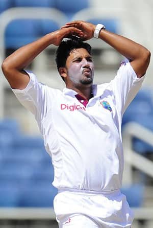 Rampaul not fit to bowl on day three Rampaul not fit to bowl on day three