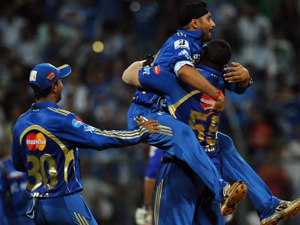 IPL 2012: We have strategy to stop Chris Gayle, says Shaun Pollock IPL 2012: We have strategy to stop Chris Gayle, says Shaun Pollock