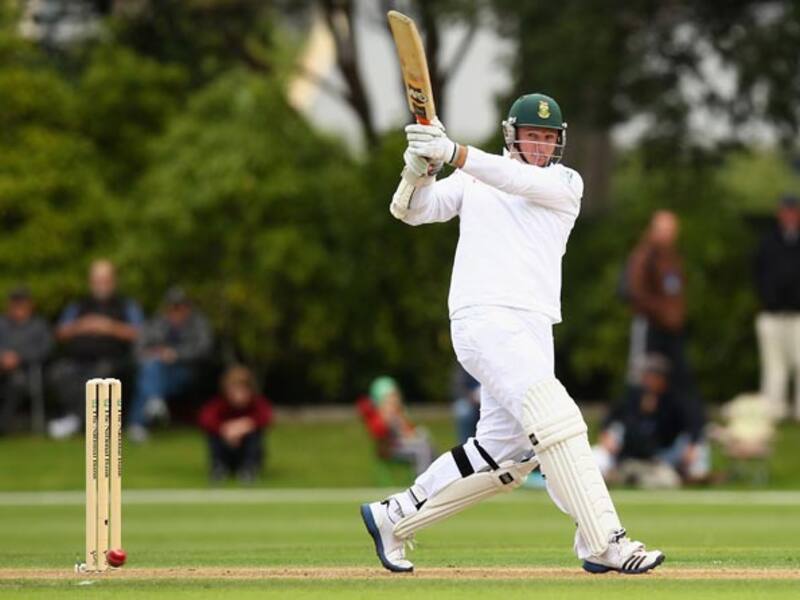 Graeme Smith half-century takes South Africa to 86/1 against New Zealand at lunch