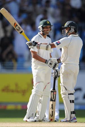 Younis-Azhar century stand puts Pakistan in control of third Test