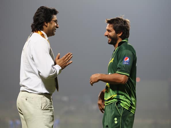 Afridi approached Wasim before being sacked Afridi approached Wasim before being sacked