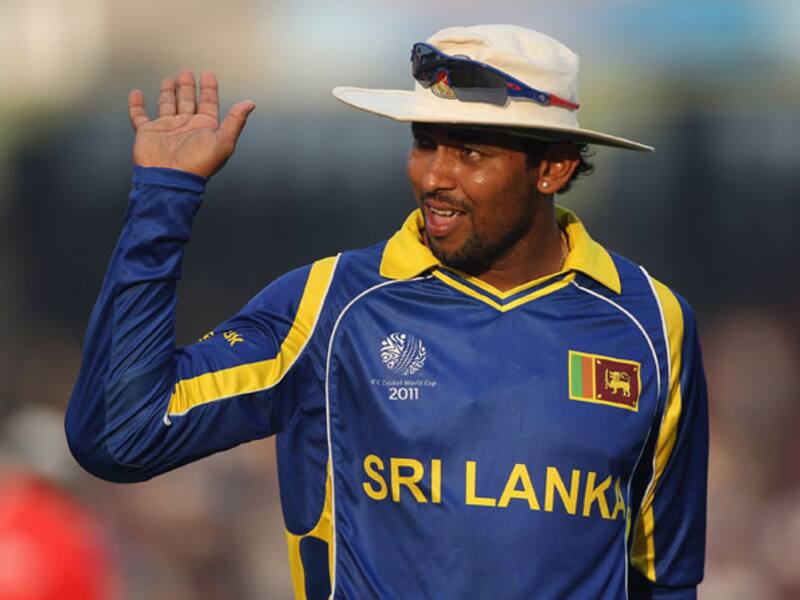 Jayawardene refutes reports that Dilshan tested postive