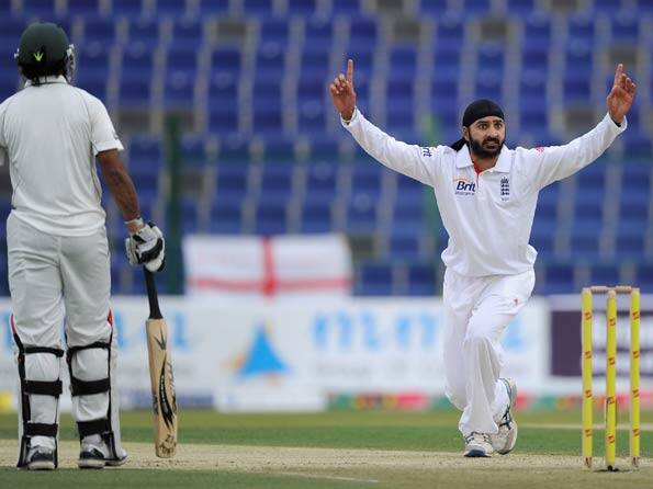 Monty Panesar puts England on course for a win