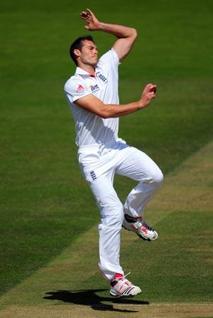 Tremlett suffers hamstring injury; doubtful for second Test