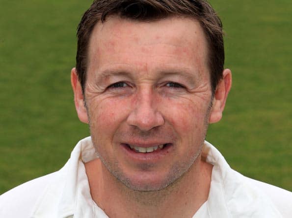 Former England spinner Robert Croft announces retirement Former England spinner Robert Croft announces retirement