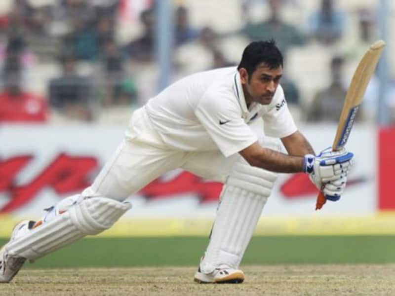 MS Dhoni greets Yuvraj Singh, Rajinikanth on their birthdays
