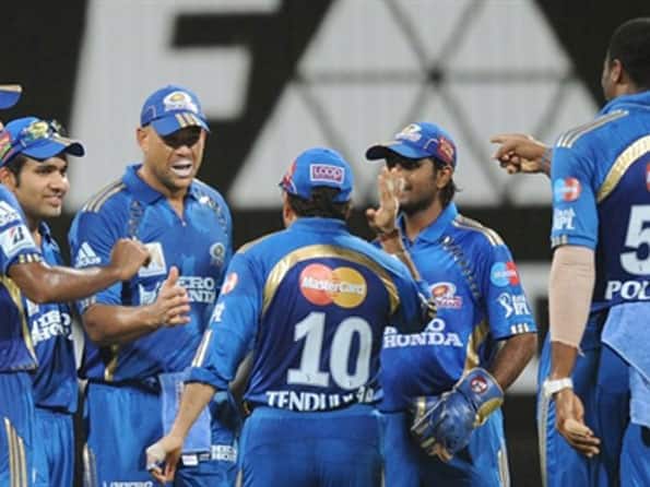 Kulkarni three-for restricts Deccan to 135 Kulkarni three-for restricts Deccan to 135