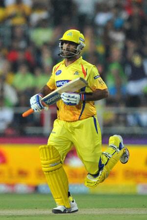 Chennai win toss, opt to bat against Kolkata Chennai win toss, opt to bat against Kolkata
