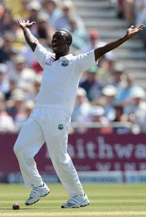 Sunil Narine, Kemar Roach strike late, put New Zealand under pressure Sunil Narine, Kemar Roach strike late, put New Zealand under pressure