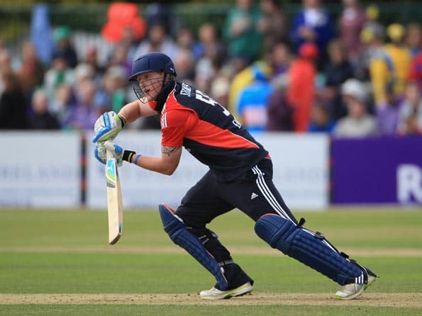 Stokes doesn't want to be compared with Flintoff Stokes doesn't want to be compared with Flintoff