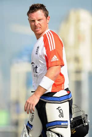 England suffer another injury scare in form of Ian Bell 
