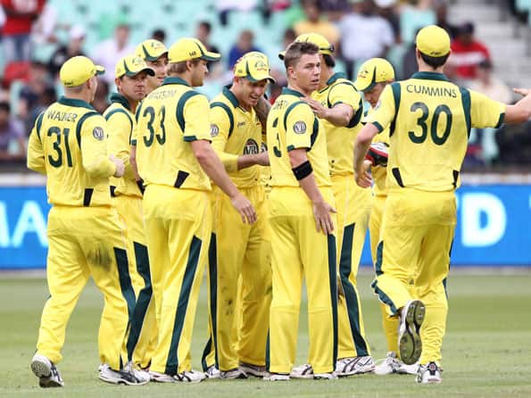 Australia restrict South Africa to 222 in the final ODI Australia restrict South Africa to 222 in the final ODI