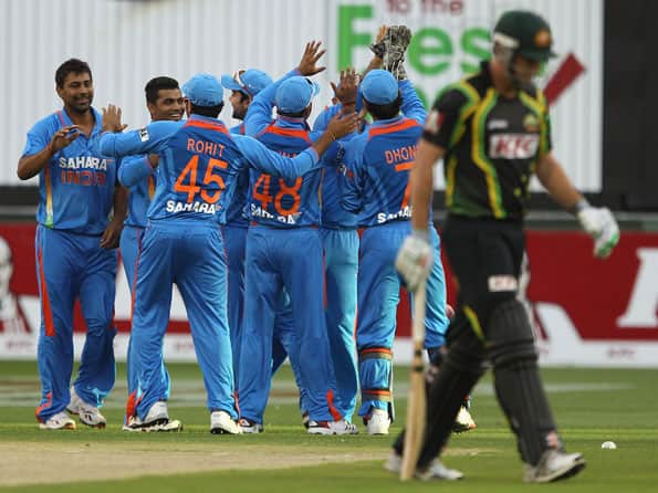 Live Cricket Score India vs Australia, 2nd T20 at MCG: Australia bowled out for 131