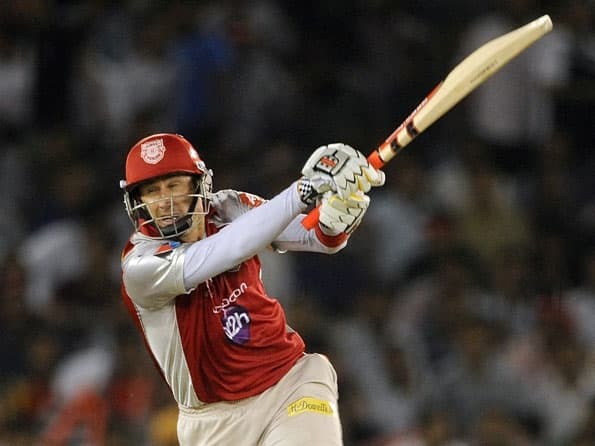 David Hussey helps Punjab set competitive target against Mumbai