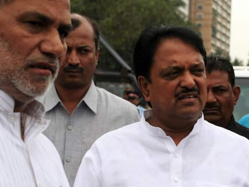 BCCI to review five-year ban on Shahrukh, says Vilasrao Deshmukh