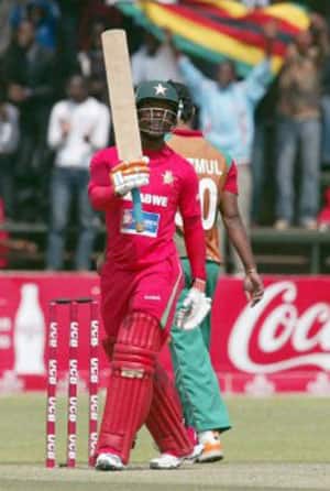 Zimbabwe defeat Bangladesh to clinch series Zimbabwe defeat Bangladesh to clinch series